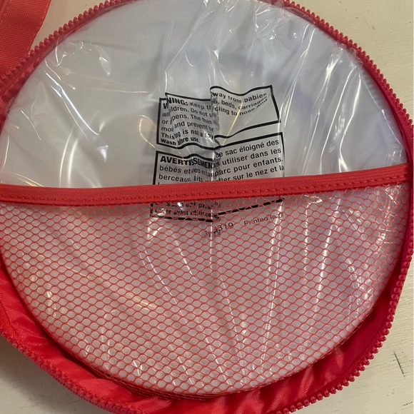 NWT Picnic Set - Picture 7 of 7